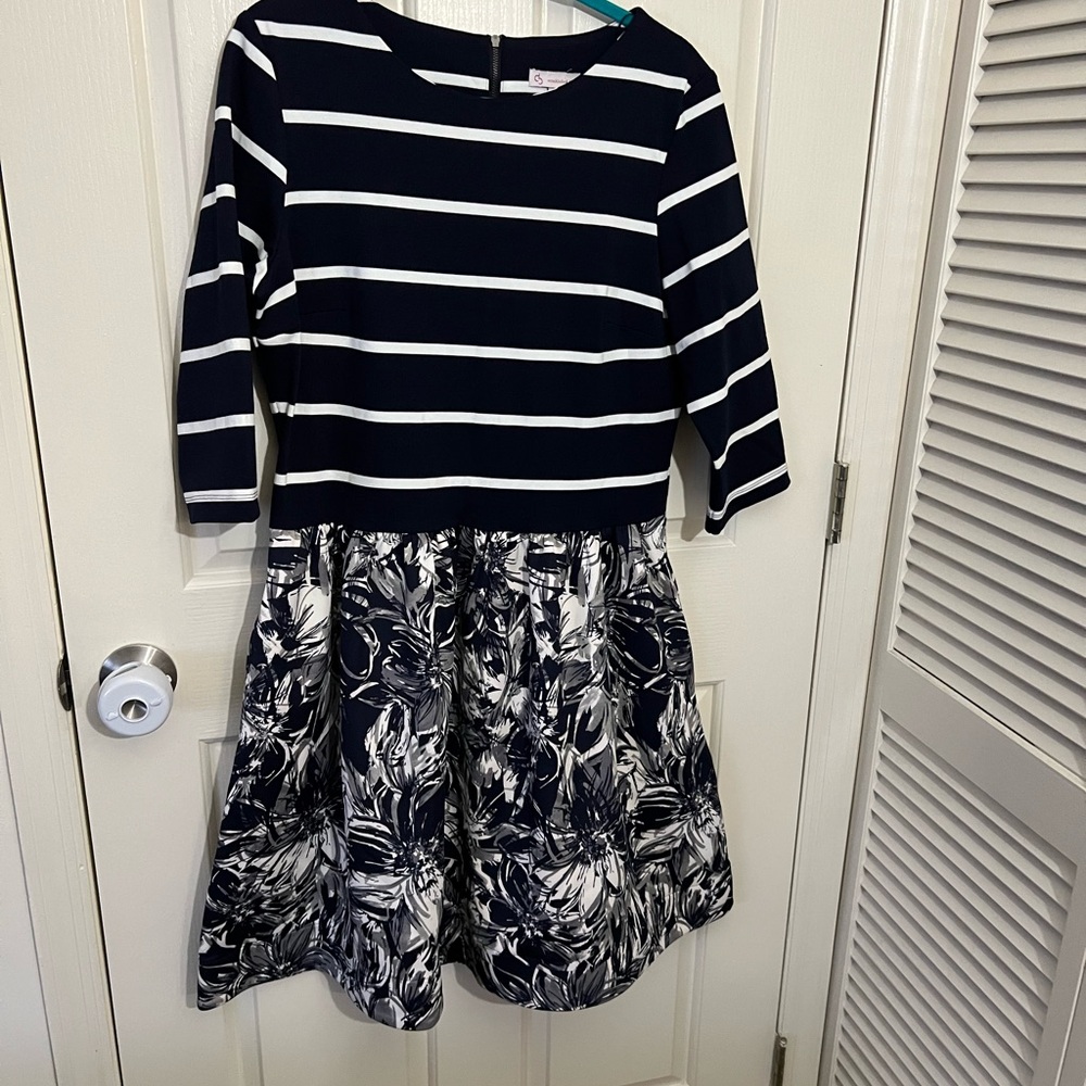 Stylish Navy and White Colorblock Dress Dress